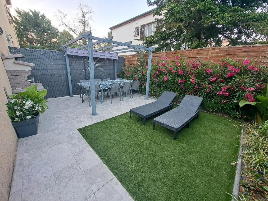 La Villa Castel - Haut De Villa - Parkings- 3 Chambres - 8 Couchages - Jardin - Barbecue Cagnes-sur-Mer Eksteriør billede